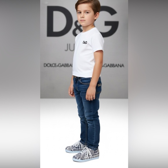 Authentic Dolce & Gabbana luxury designer canvas sneakers sz 10.5